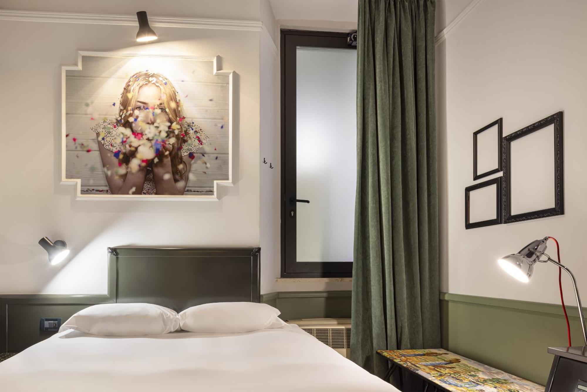 Generator Rome Hostel Phòng bức ảnh